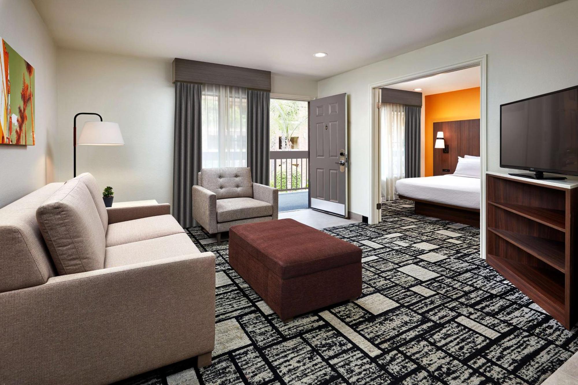 Best Western Plus Meridian Inn&Suites, Anaheim-Orange Bagian luar foto